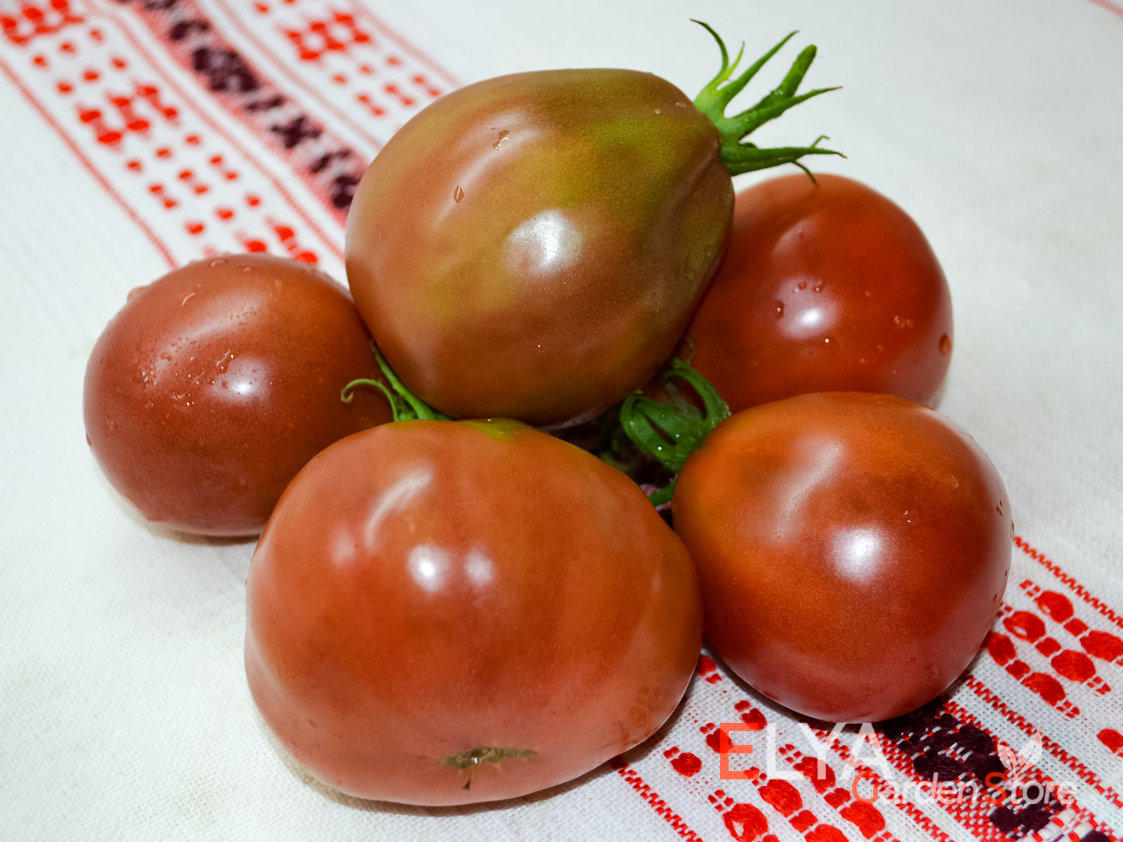 Мармеладная Лампочка - очень вкусный и урожайный томат - фото магазина семян Elya Garden