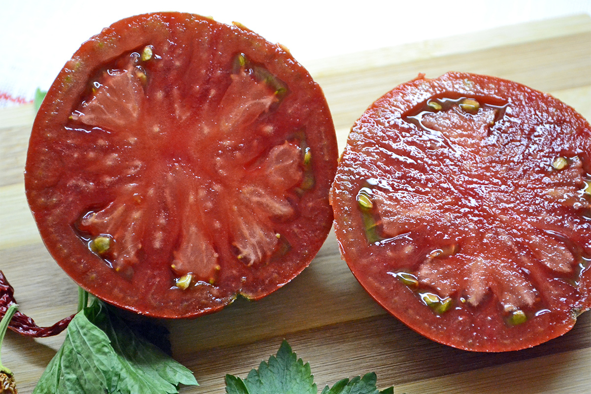 Семена томата Сиреневое Озеро - очень урожайный коллекционный сорт с интересным вкусом и идеальной консистенцией мякоти - фото магазина Elya Garden