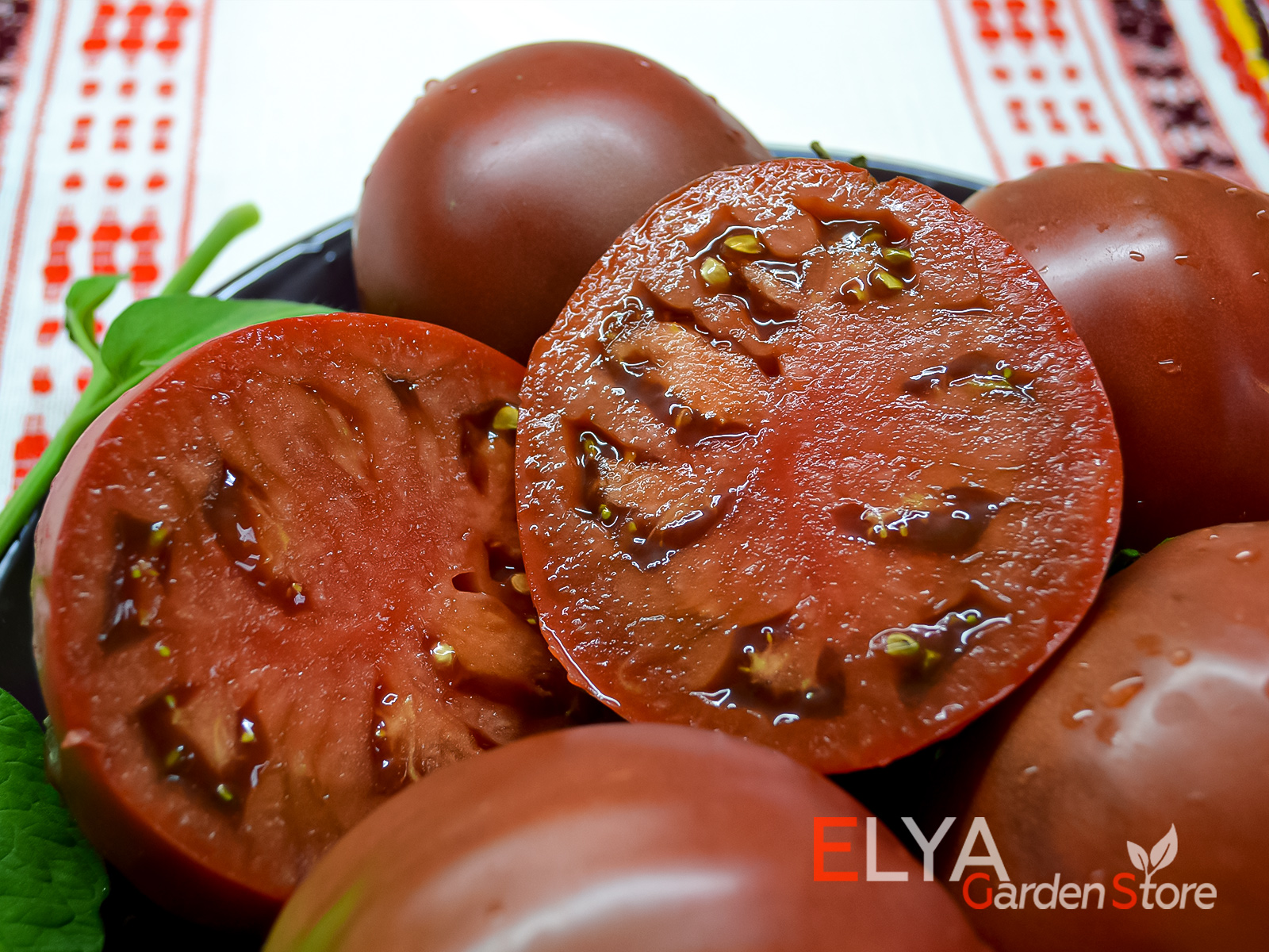 Семена томата коллекционного сорта Бычок Черный - отличный насыщенный вкус, высокая урожайность - фотография Elya Garden 