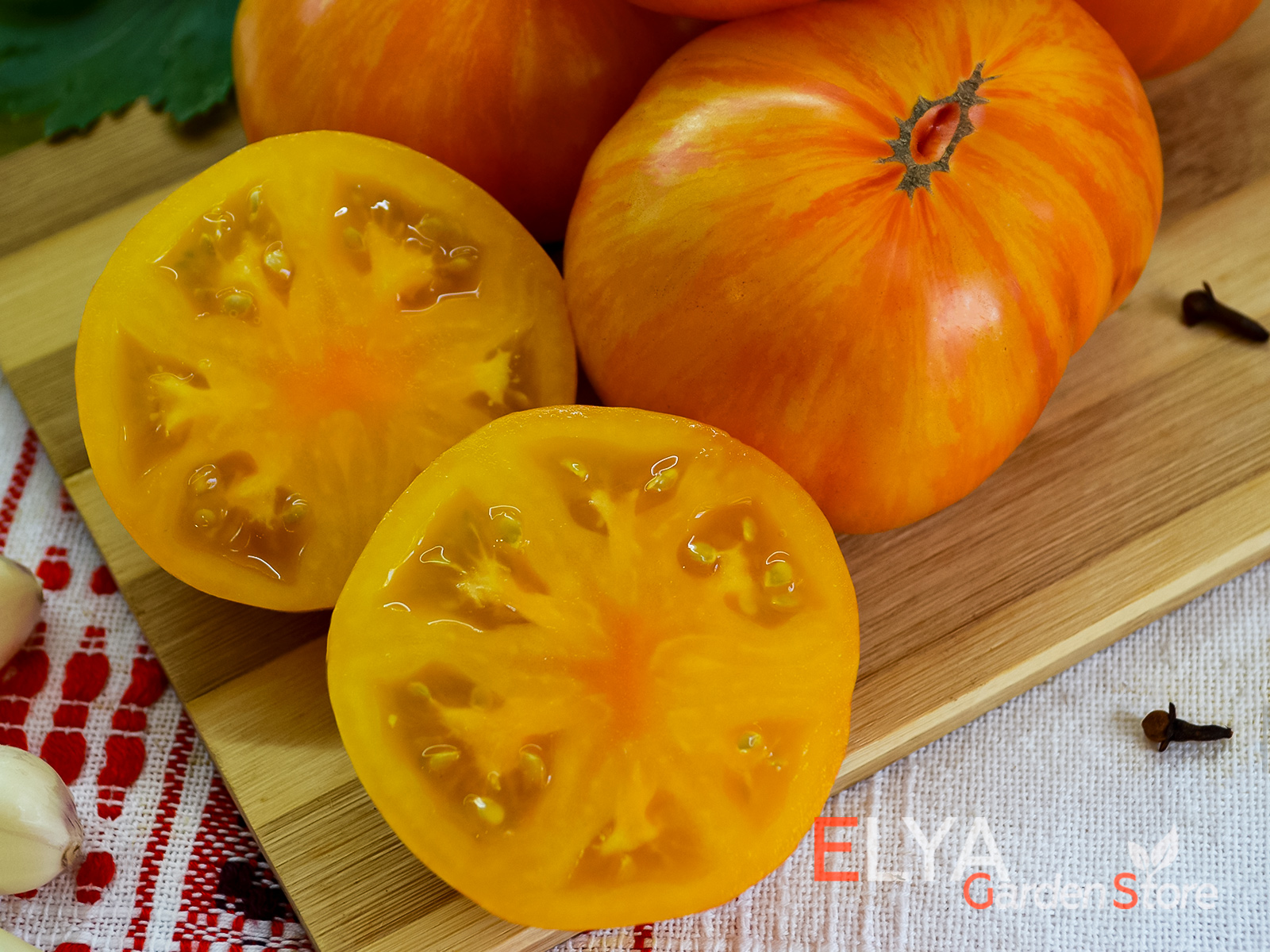 Семена томата DSA - красивый высокоурожайный сорт-гном с отличным dewcjv - фотография