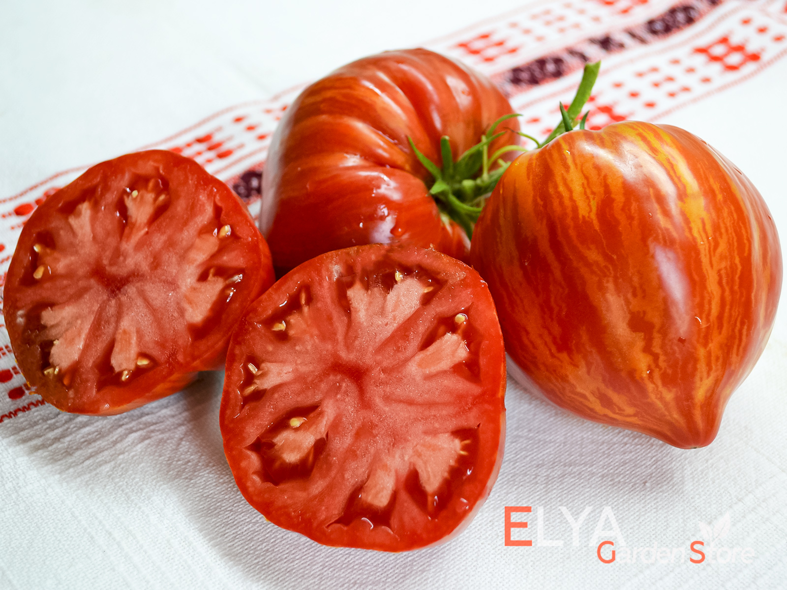 Коллекционный сорт томата Каменистый Ручей Крапчатый (гном) - семена в магазине Elya Garden 